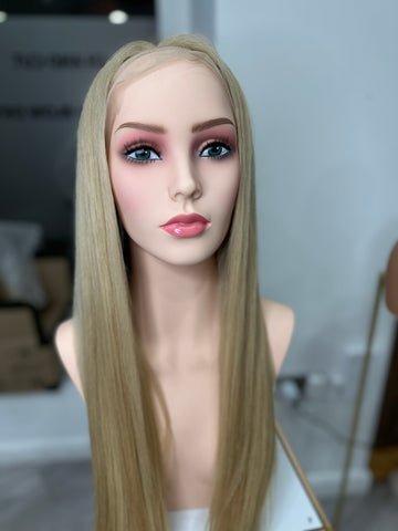 Premium Female Mannequin Head