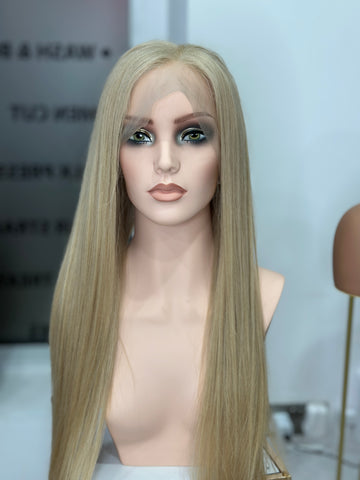 Premium Female Mannequin Head