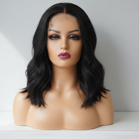 loose_wavy_closure_wig